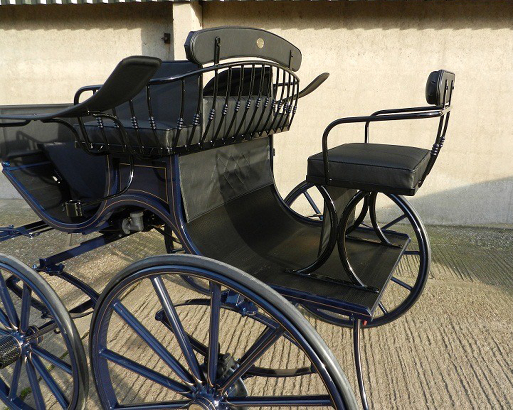 Single Pony Presentation Carriage (Ref.475) - Bennington Carriages 2016